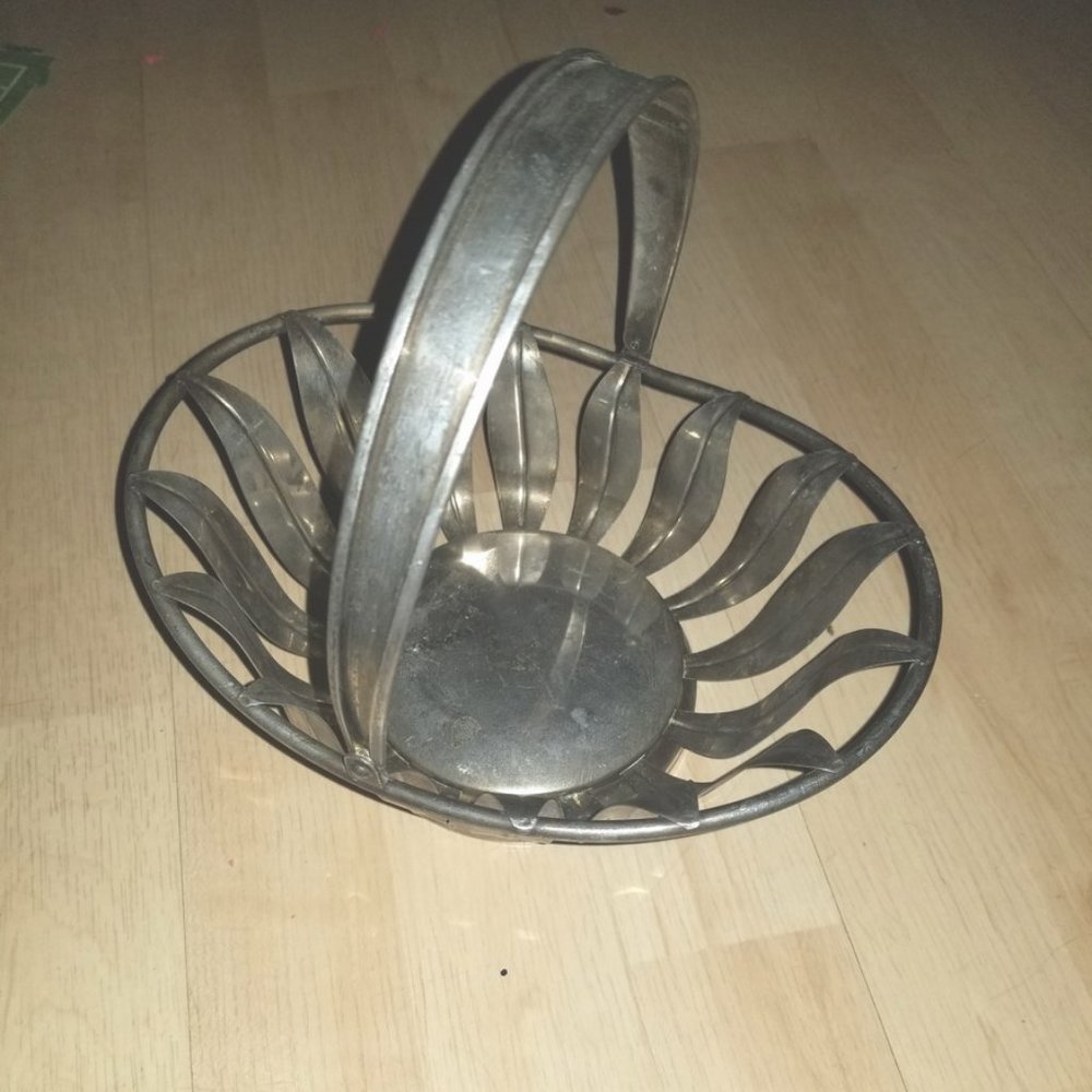 Vintage oval metal design centrepiece fruit basket